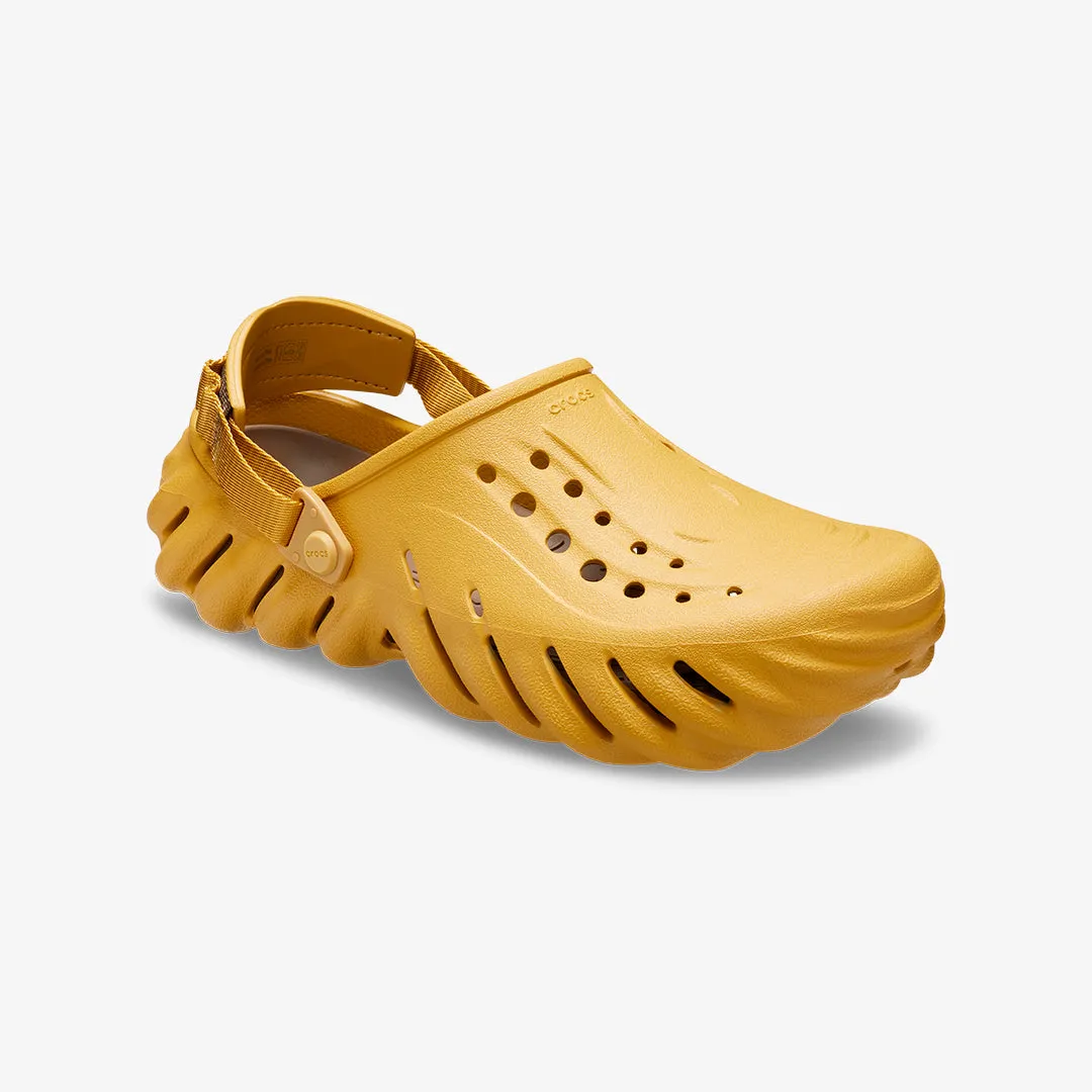 Crocs | ECHO CLOG  { DESERT GRASS