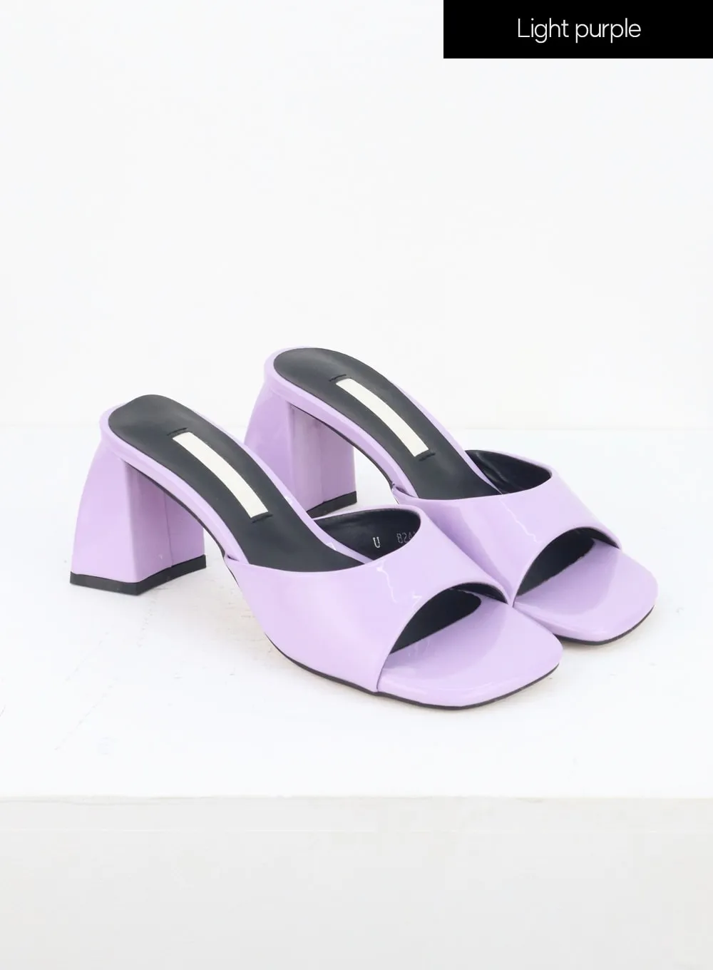 Heel Sandals IU329