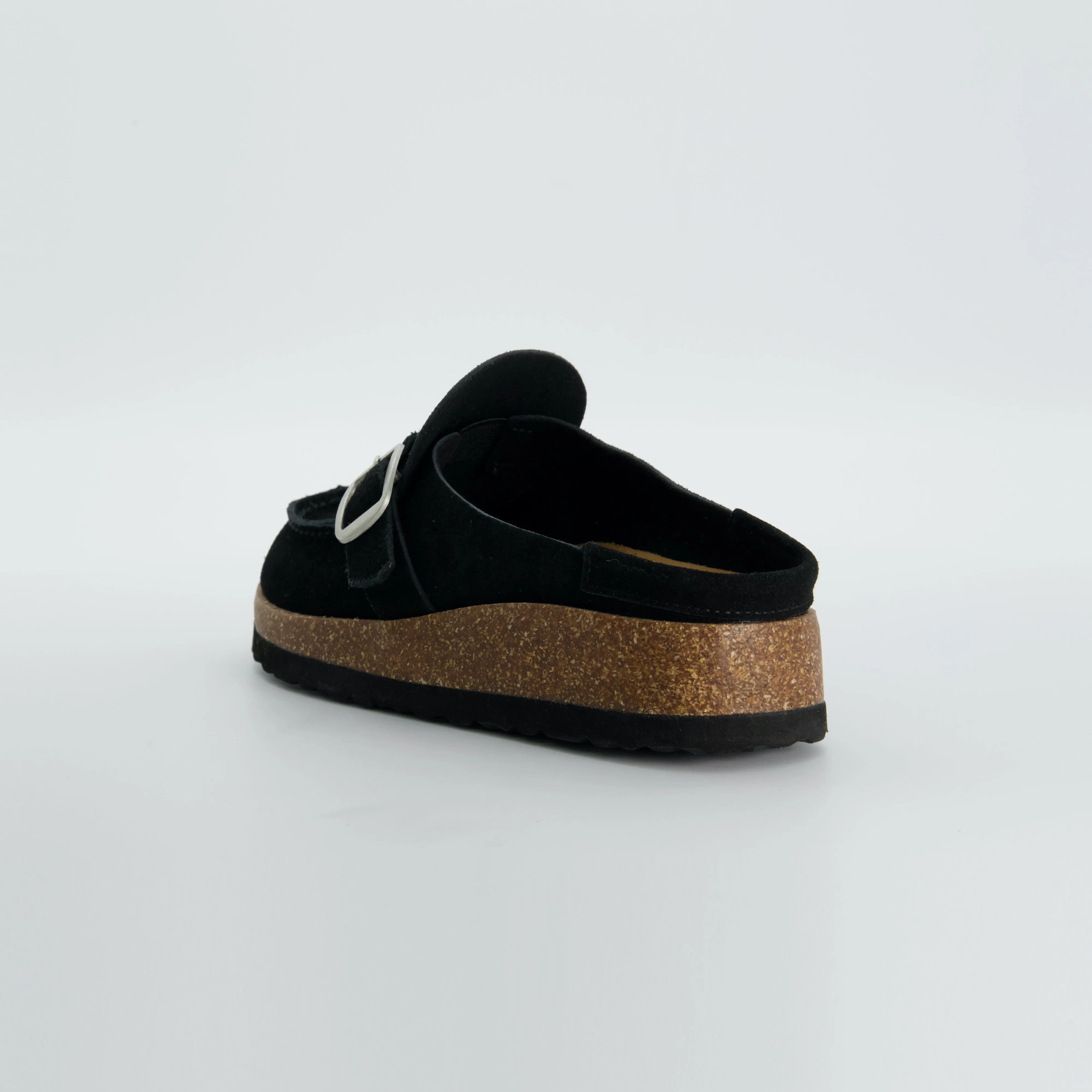 Sure! Here’s an optimized title for your e-commerce product:

Chic Hobby Suede Clogs for Ultimate Comfort and Style