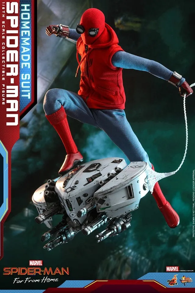 Hot Toys - MMS552 - Spider-Man: Far From Home - 1/6th scale Spider-Man (Homemade Suit Version) Collectible Figure