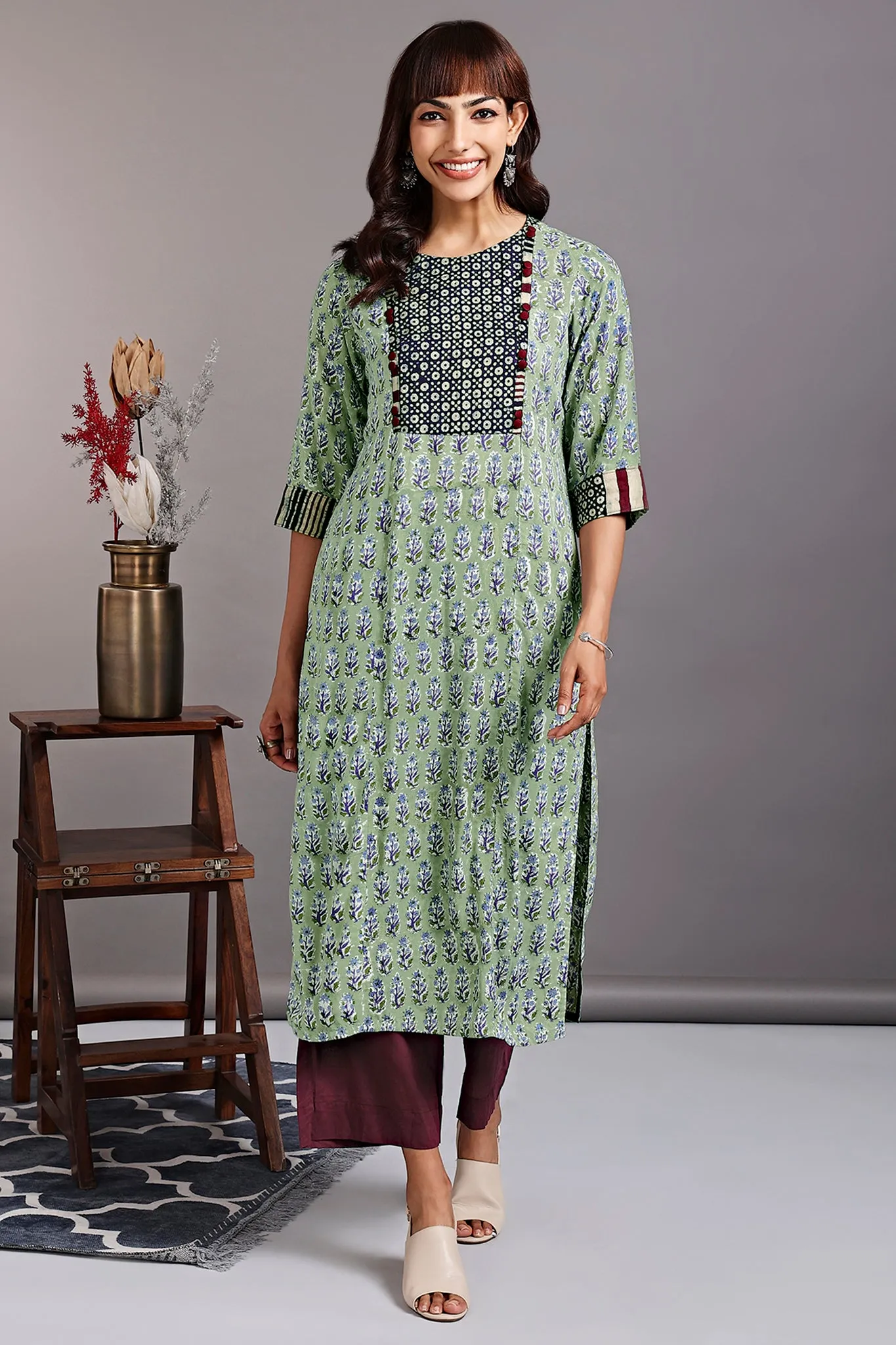 long yoke kurta with slit - meadowlands green & amethyst coneflower