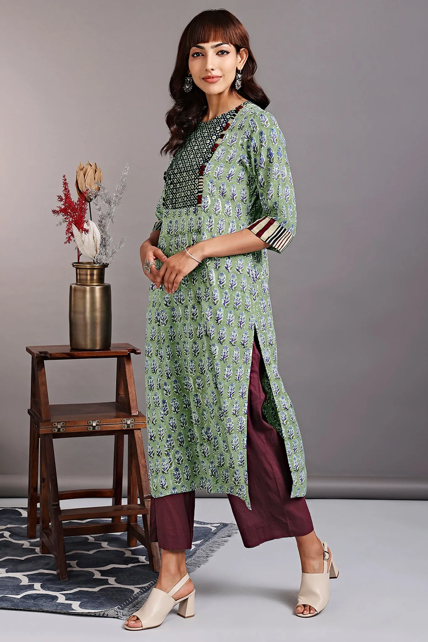 long yoke kurta with slit - meadowlands green & amethyst coneflower