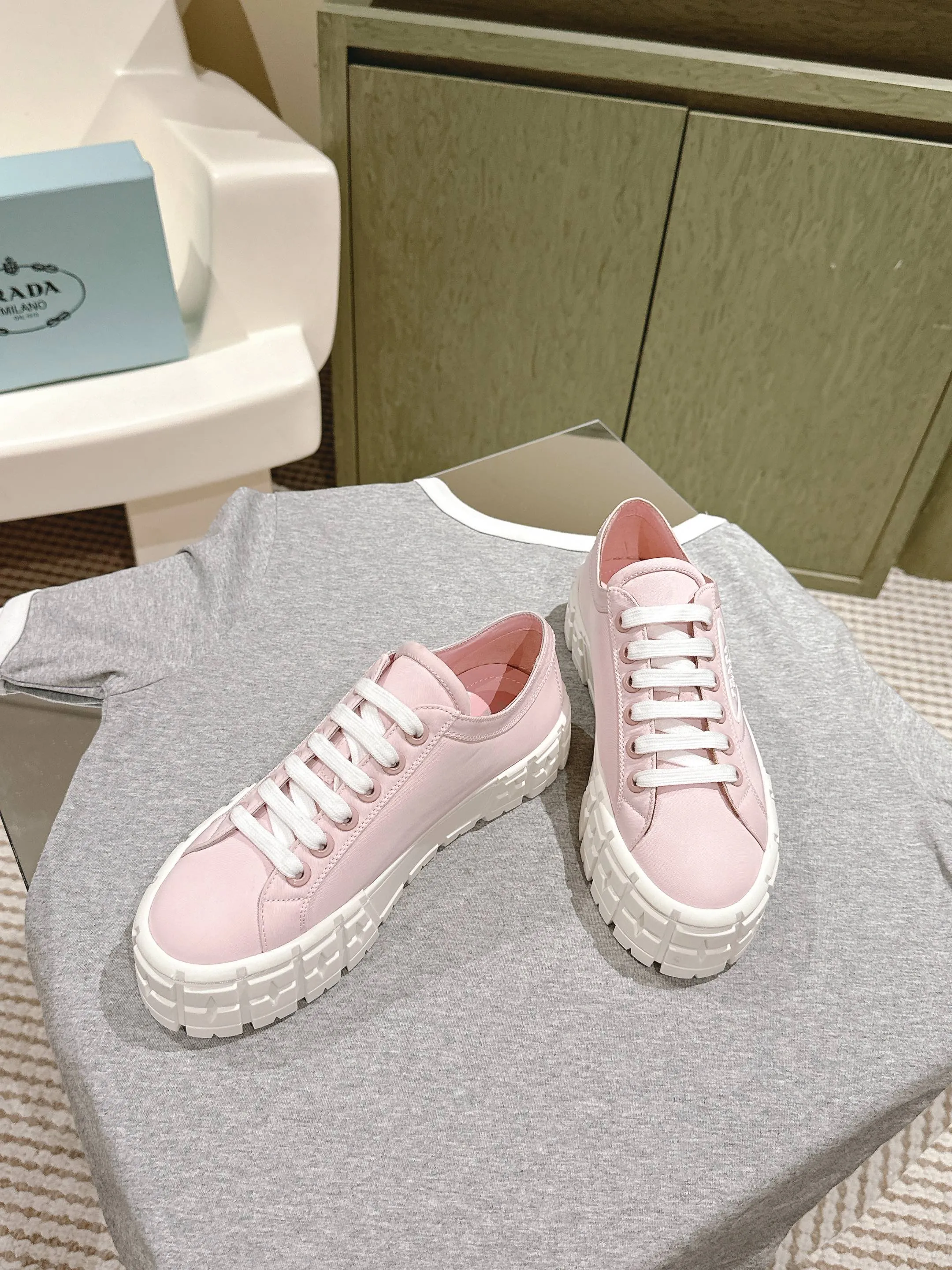 PRA DOUBLE WHEEL RE-NYLON GABARDINE SNEAKERS PASTEL PINK CALFSKIN