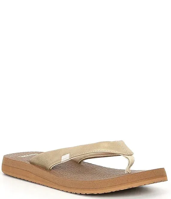 Sanuk Women's Yoga Mat Metallic Sandal Champagne