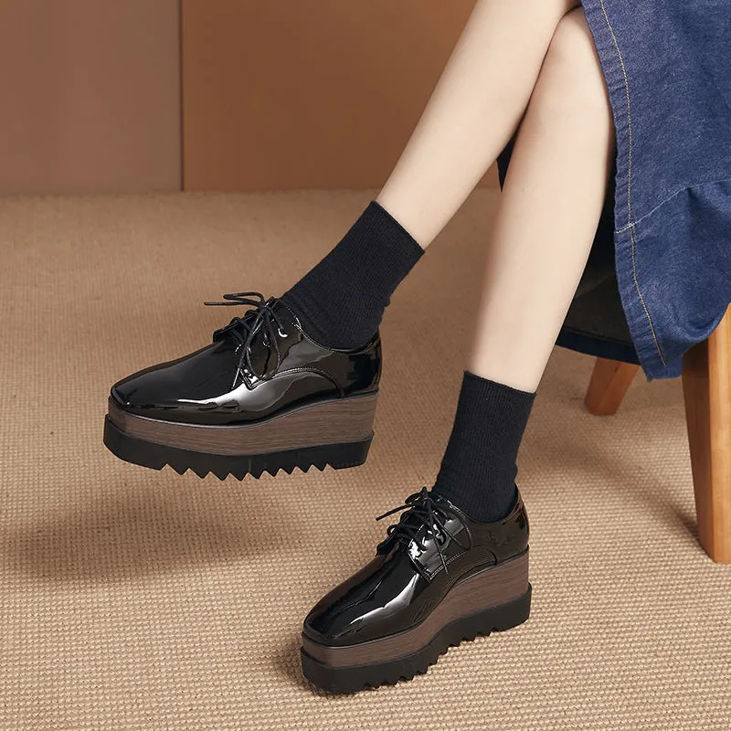 Toe Platform Wingtip Sneakers