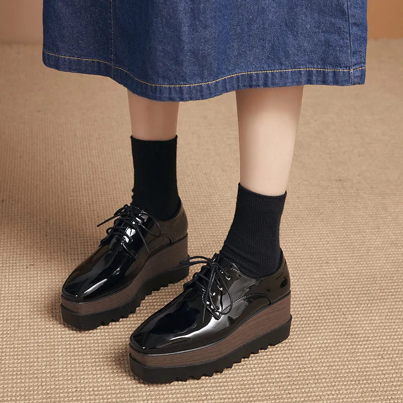 Toe Platform Wingtip Sneakers