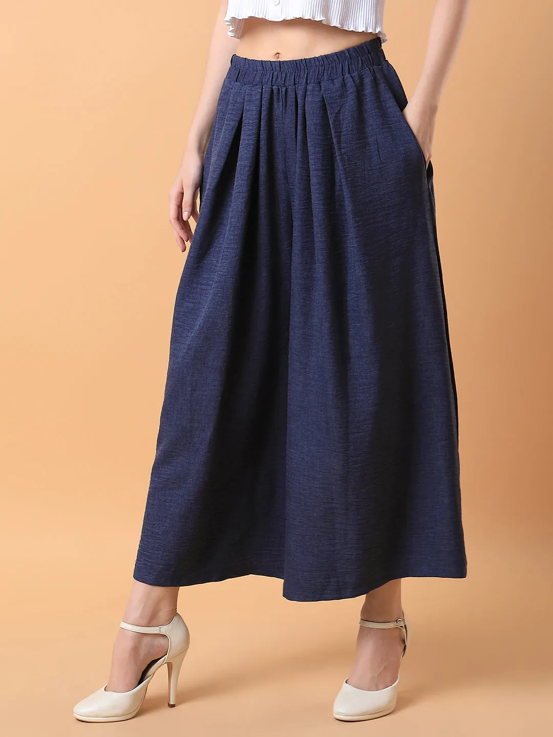 Women Solid Navy Blue Pleated Loose Fit Trouser